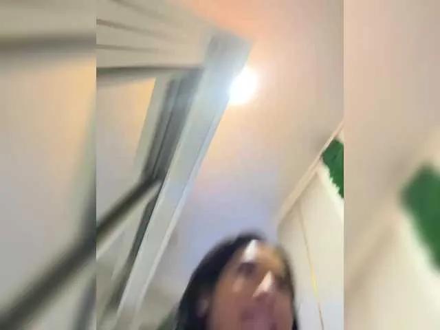 Freechat Adel9 on BongaCams