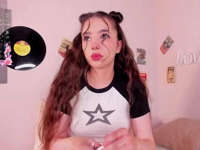 Offline Alicebonam on BongaCams