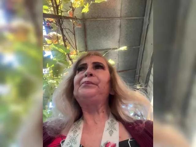 Offline Alina1965 on BongaCams