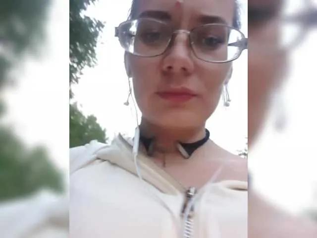 Offline analiMilana on BongaCams