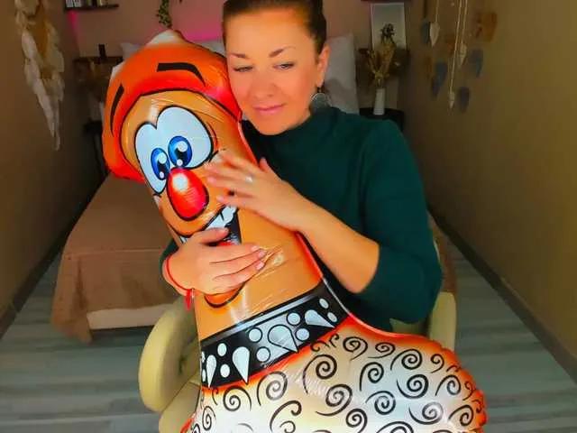 Offline AnaMills on BongaCams