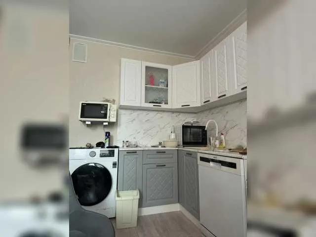 Offline anyuta1212 on BongaCams