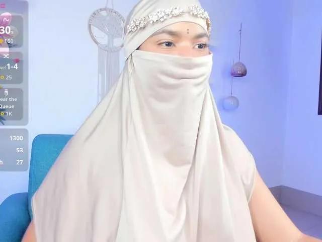 Offline Aura-cuutee on BongaCams