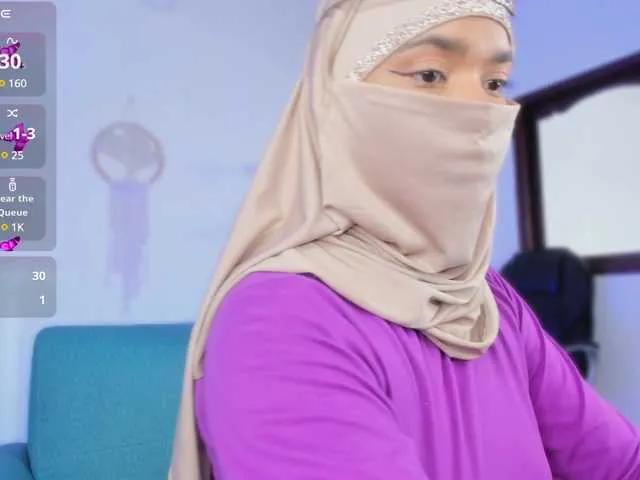 Offline Aura-cuutee on BongaCams