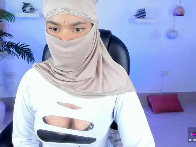 Offline Aura-cuutee on BongaCams