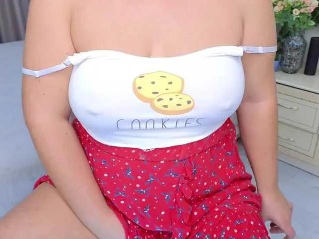 BongaCams Baby-Mary is Freechat Baby-Mary — I'm turned on by confidence, curiosity, and chemistry. I love when someone takes their time, builds the tension, and knows how to play. A little dominance, a lot of teasing --- and you've got my full attention.