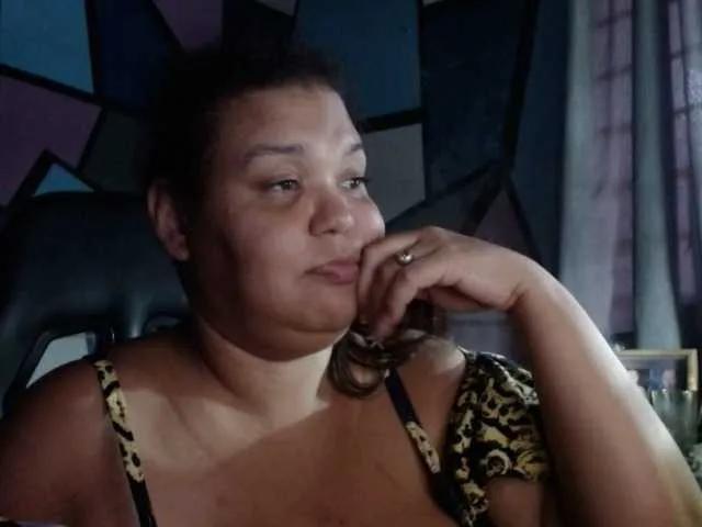 Offline beautifulchubbyqueen on BongaCams