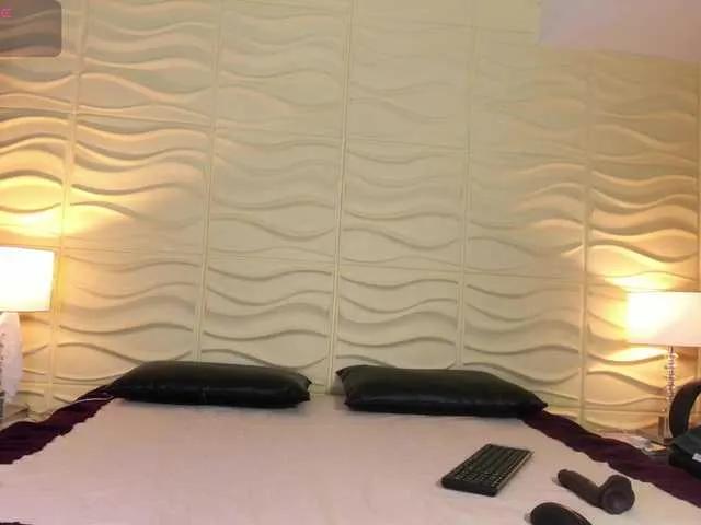 Freechat BelaJones on BongaCams