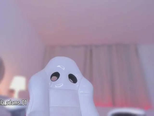 Freechat bella-adams on BongaCams