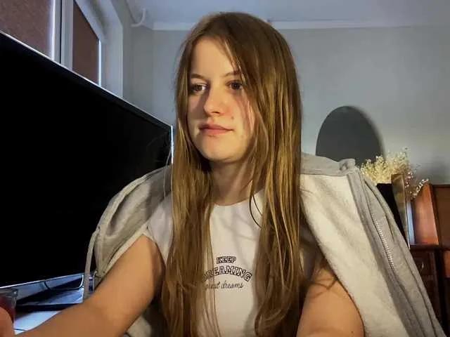 Offline BettyannClay on BongaCams