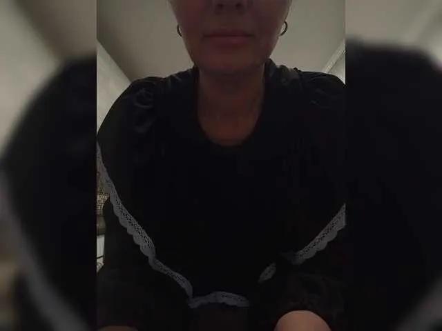 Offline Biggirl777 on BongaCams