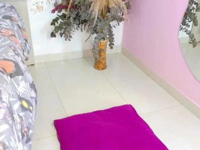 Offline blaisysmith on BongaCams