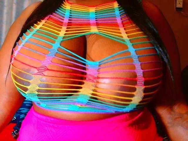 BongaCams BUSTYDIAMOND is Freechat BUSTYDIAMOND — Good sense of humour. When we play cam to cam in a private chat. When you say thank you and i will come back again.