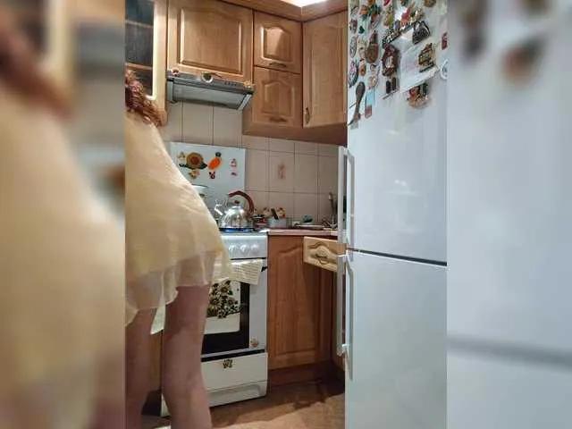 Offline caroliiine on BongaCams