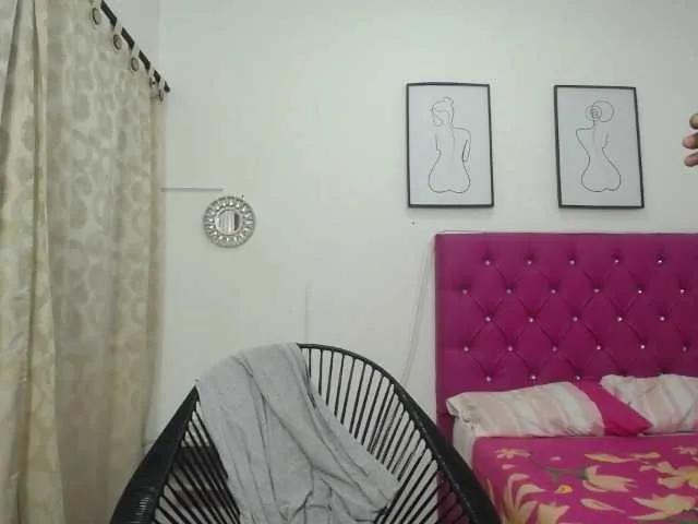 Offline CattleyaHotGirl on BongaCams