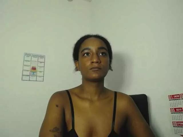 Offline CattleyaHotGirl on BongaCams