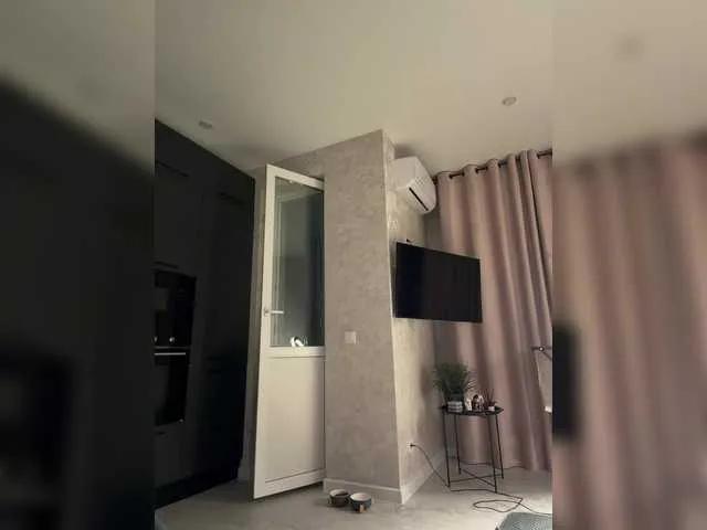 chicanogirl on BongaCams 