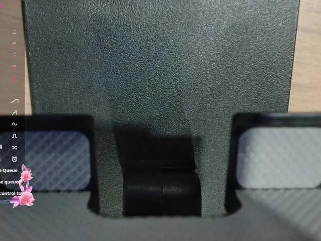 BongaCams ChloeMelons is Freechat ChloeMelons — Gentle compliments and teasing words