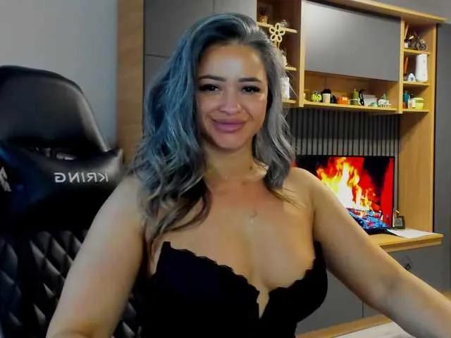 Offline Claire95sm on BongaCams