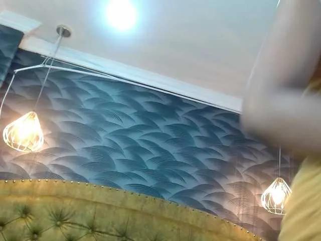 Offline CrystalBrooke3x on BongaCams