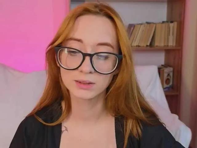 Offline DarkLola on BongaCams