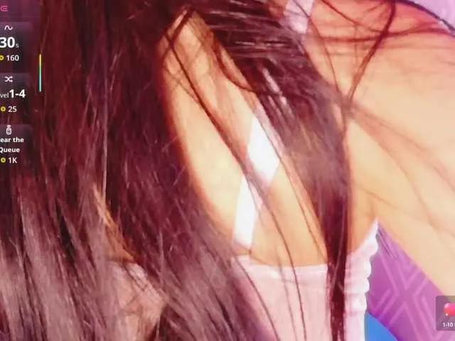 Offline DirtyLittleSlut on BongaCams