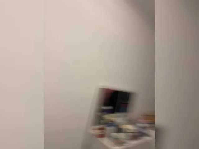 Offline DOMINICA888 on BongaCams