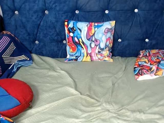 Offline DragonFly7223 on BongaCams