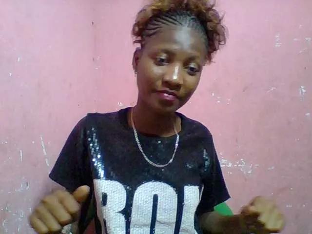 Offline Elizahhh on BongaCams