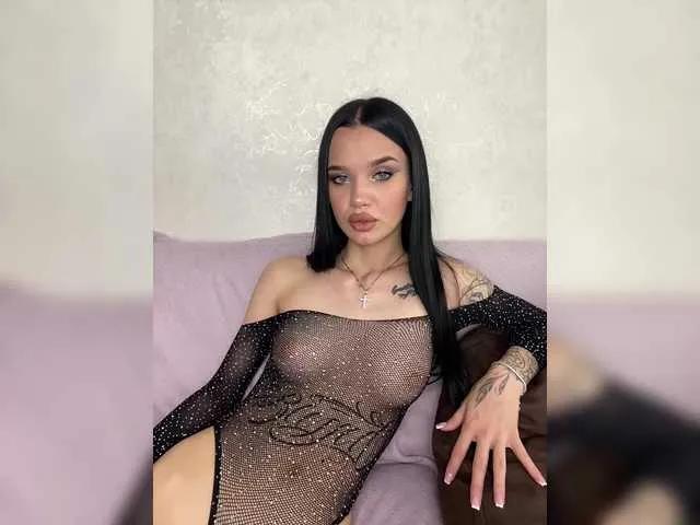 Offline EvaDesire on BongaCams