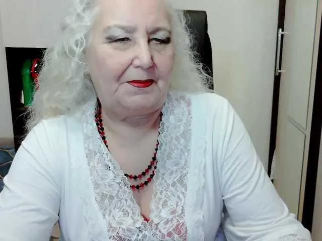 Offline grannywants on BongaCams