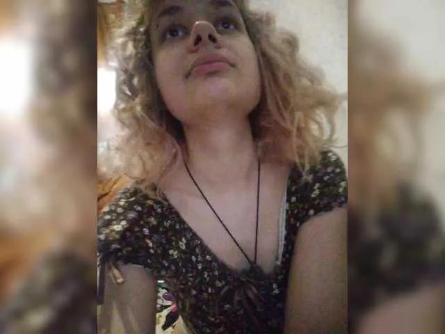 Offline GrettaCandy on BongaCams