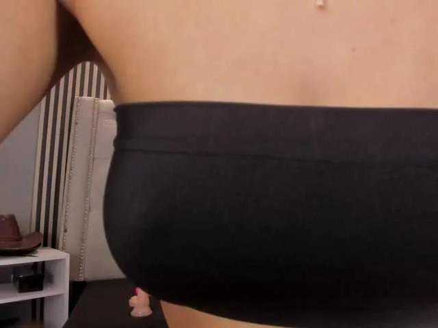 Offline GysellHanson on BongaCams