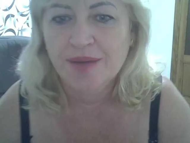 Offline helen88888 on BongaCams