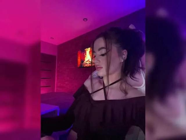 Offline HotGirlEva on BongaCams