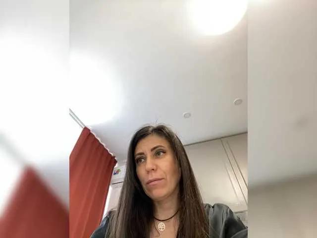 BongaCams HotyWinter84 is Freechat HotyWinter84 — I am incredibly attracted to intelligence, and I also love men who see and appreciate in girls not only her body, but also her mental abilities. Always happy to chat