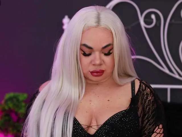 Offline iamLila on BongaCams