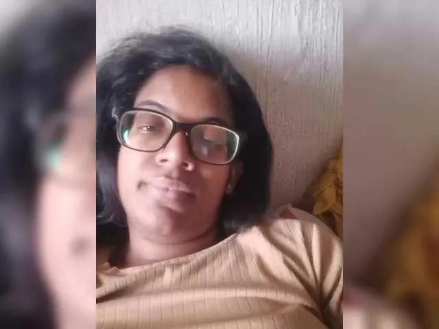 IndianBeaut on BongaCams 