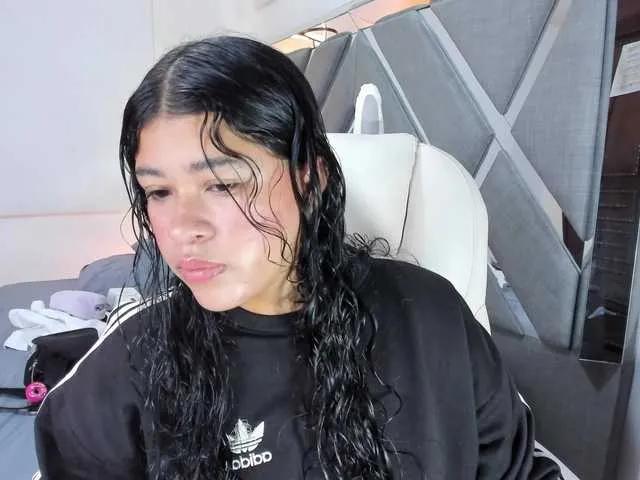 Offline Ivy-sweetlove on BongaCams