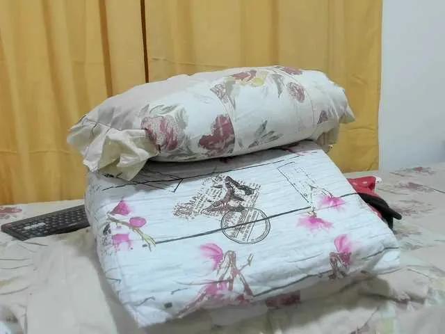 jennifersmit1 on BongaCams 