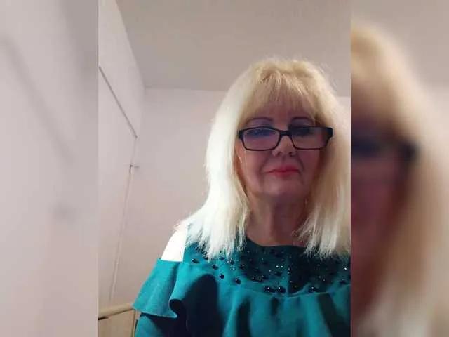 Offline KASANDRABOLOSHKA on BongaCams