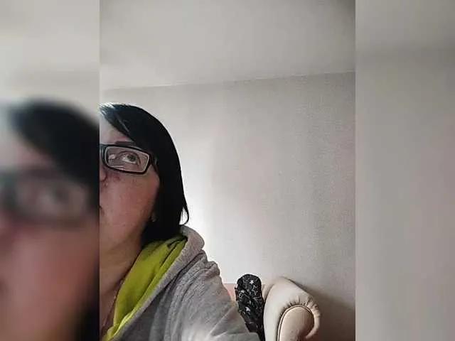 Freechat Katy19801 on BongaCams