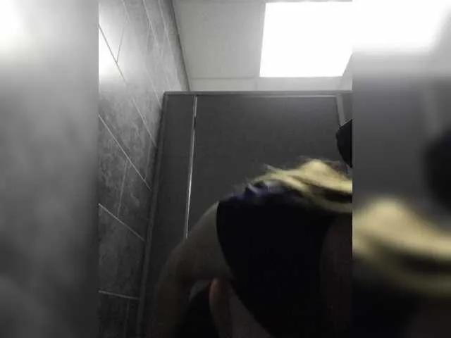 Freechat Kisa75 on BongaCams