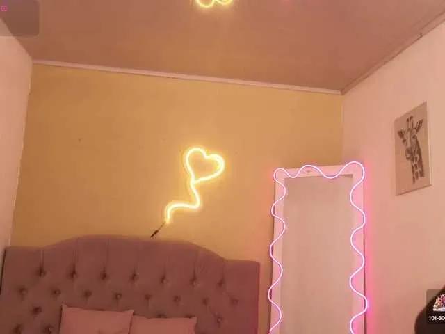 KISSI-TAY on BongaCams 