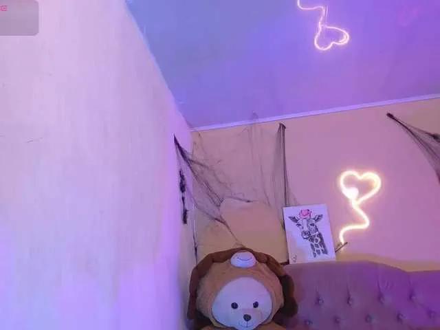 KISSI-TAY on BongaCams 