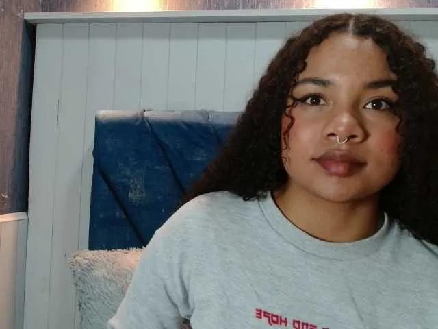 Freechat KittyBrooke on BongaCams