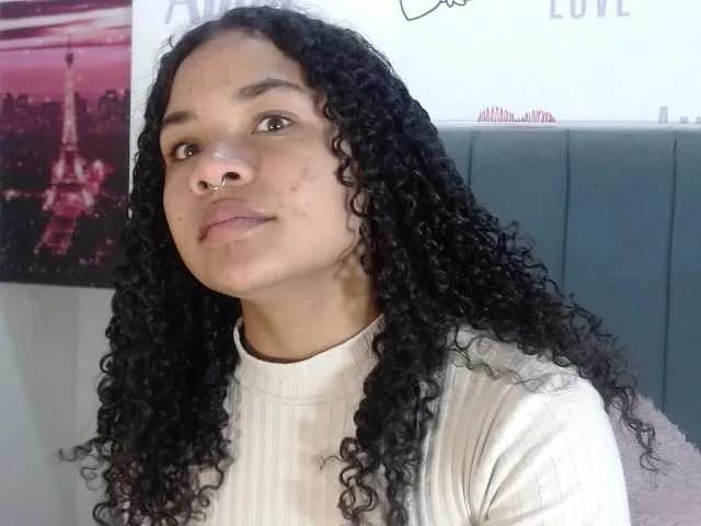 Freechat KittyBrooke on BongaCams