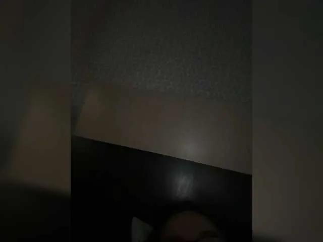 Offline KristiMur1 on BongaCams