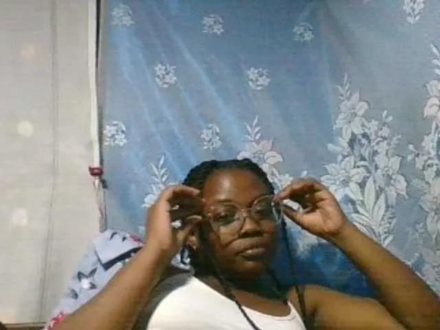 Offline Labella204 on BongaCams