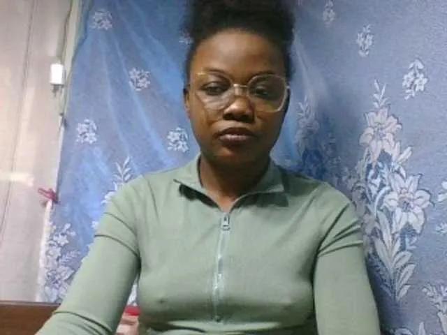 Offline Labella204 on BongaCams